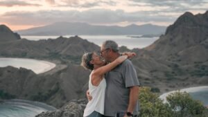 Couple kissing in Padar Island in Komodo