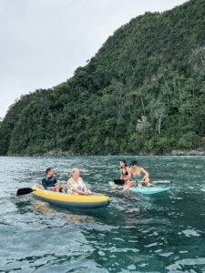 Kayaking liveaboard